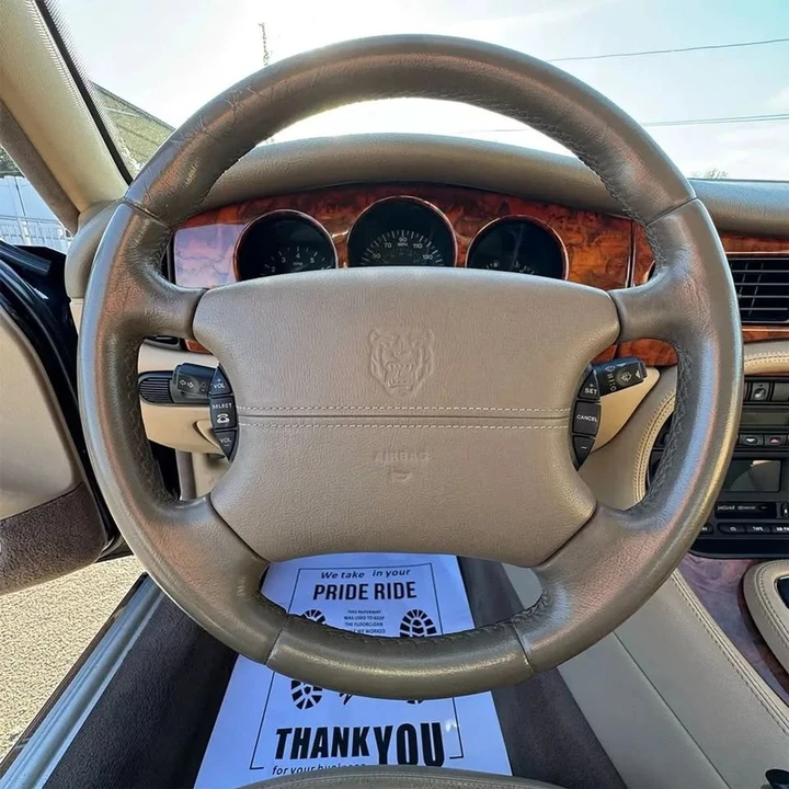 2001 Jaguar X308 XJ - Image 16 of 20