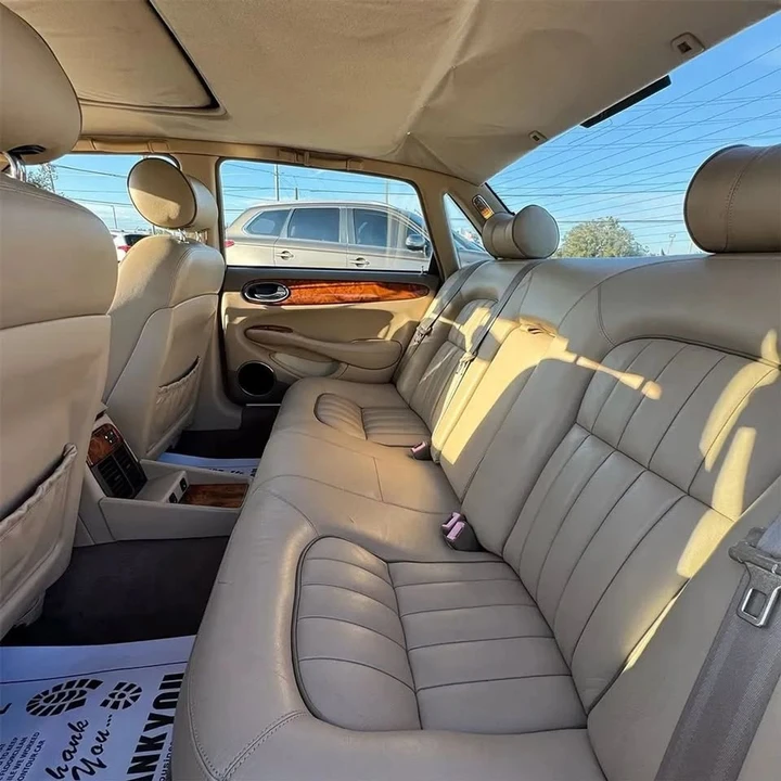 2001 Jaguar X308 XJ - Image 19 of 20