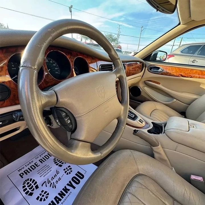 2001 Jaguar X308 XJ - Image 12 of 20