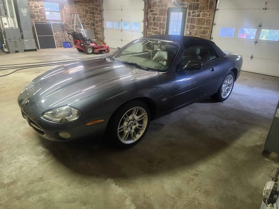 2001 Jaguar X100 XK8 - Image 2 of 2