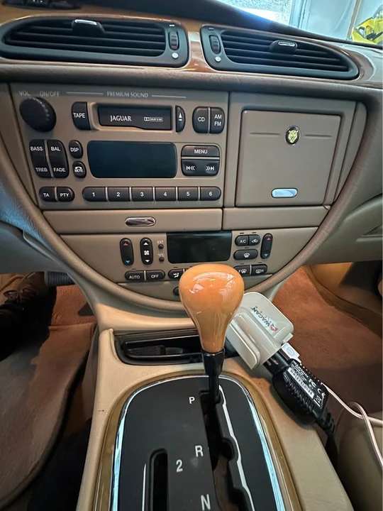2001 Jaguar S-Type 2nd Gen - Image 11 of 14