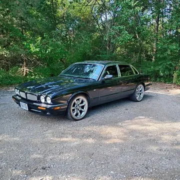 2001 Jaguar XJR
