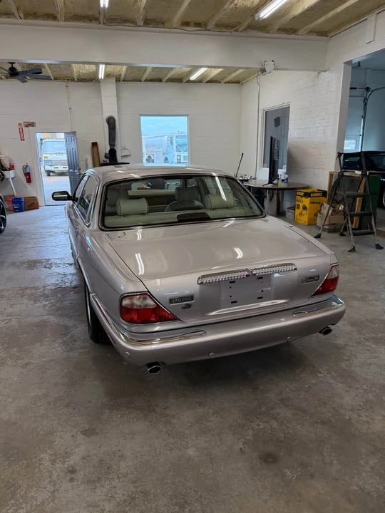 2001 Jaguar X308 XJ - Image 5 of 14