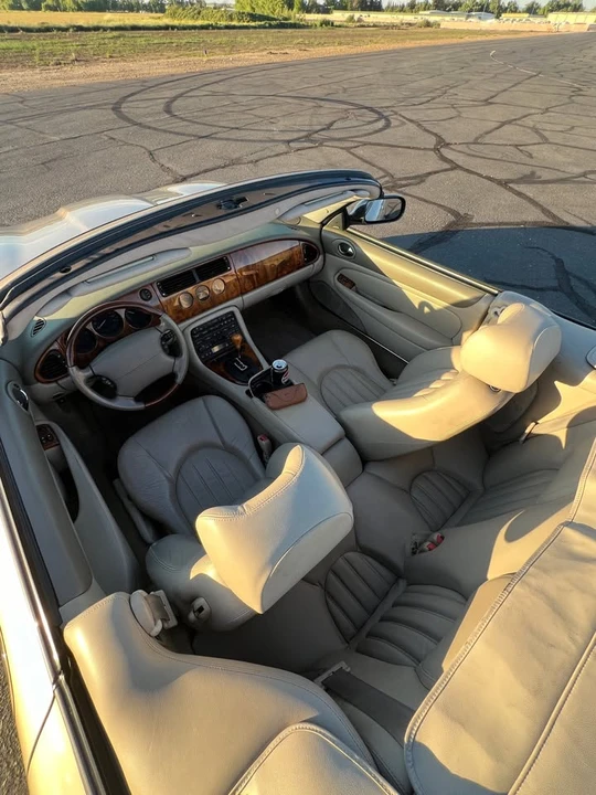 2001 Jaguar X100 XK8 - Image 6 of 8