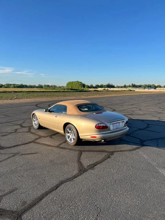 2001 Jaguar X100 XK8 - Image 3 of 8