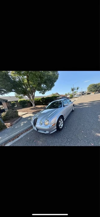 2001 Jaguar X-Type - Image 1 of 3