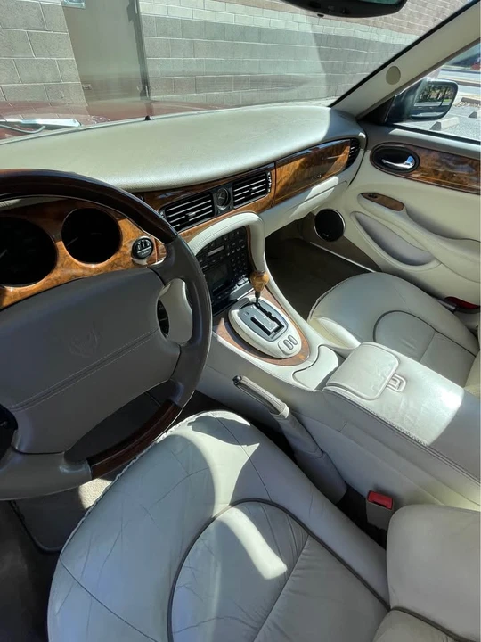 2001 Jaguar X308 XJ - Image 8 of 9