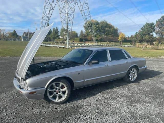 2001 Jaguar X308 XJ - Image 2 of 5