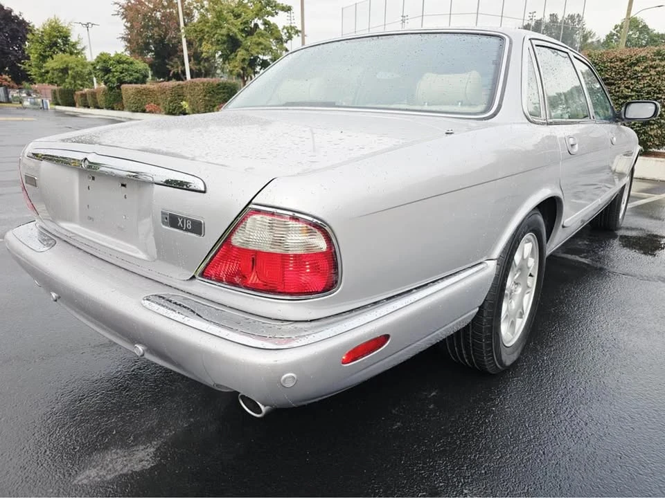 2001 Jaguar X308 XJ - Image 5 of 16