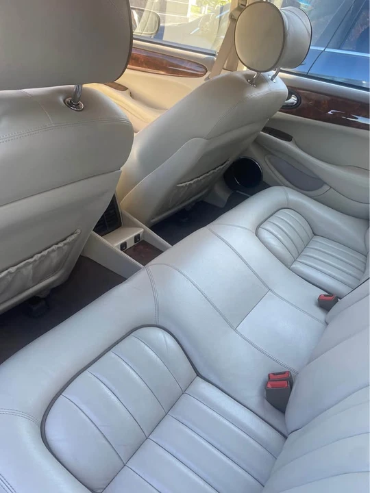 2001 Jaguar X308 XJ - Image 10 of 10