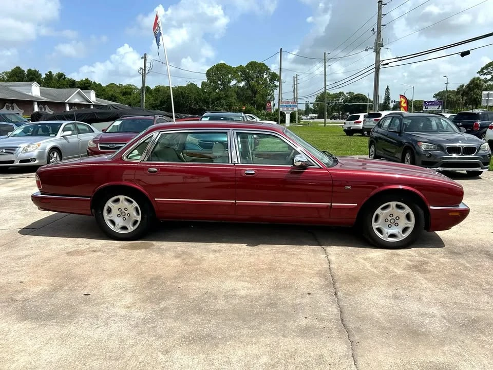 2001 Jaguar X308 XJ - Image 3 of 20
