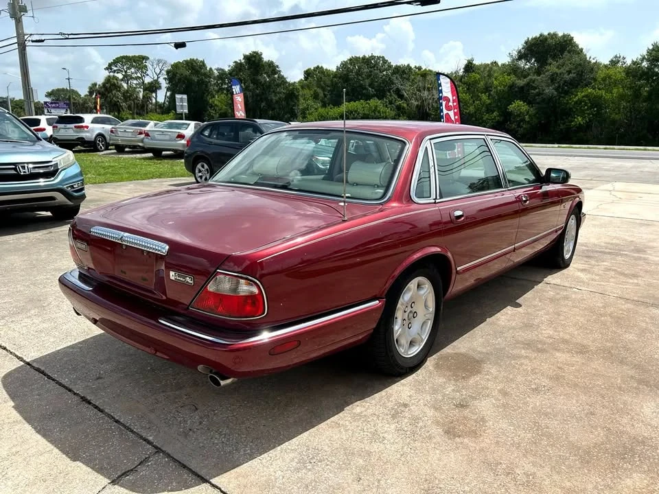 2001 Jaguar X308 XJ - Image 4 of 20