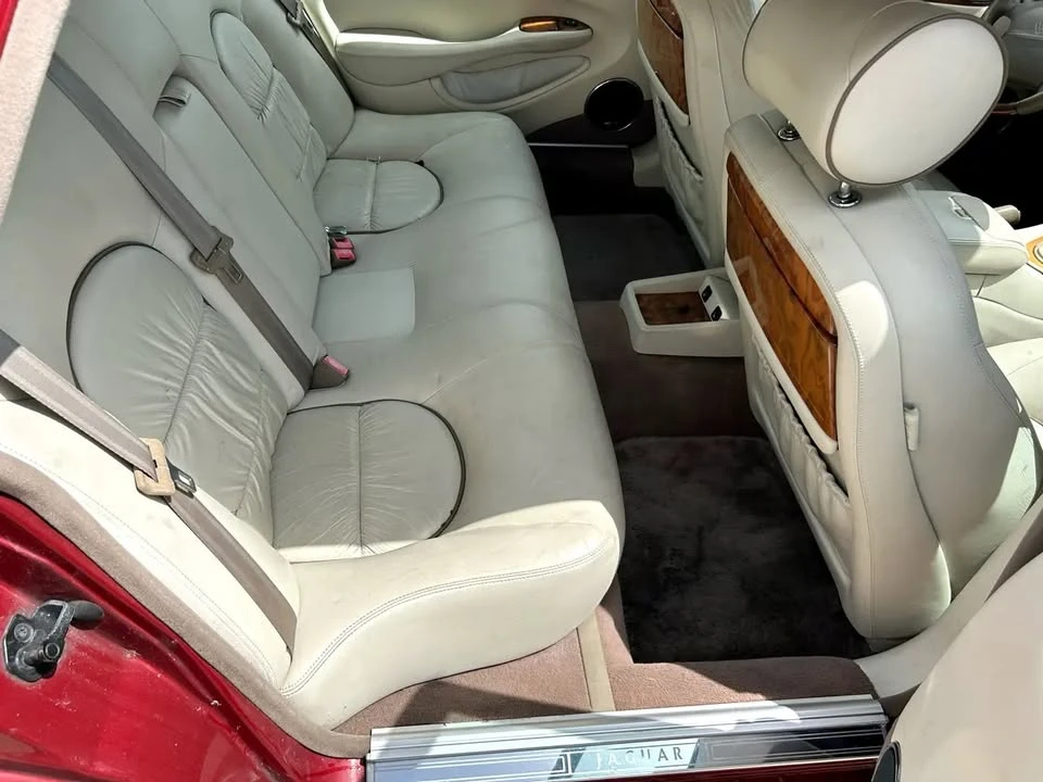 2001 Jaguar X308 XJ - Image 11 of 20