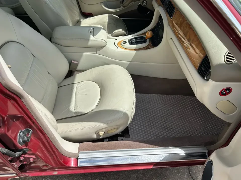 2001 Jaguar X308 XJ - Image 9 of 19