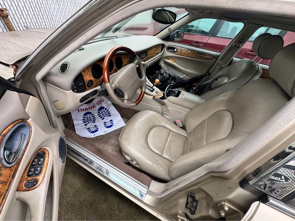 2001 Jaguar X308 XJ - Image 6 of 7