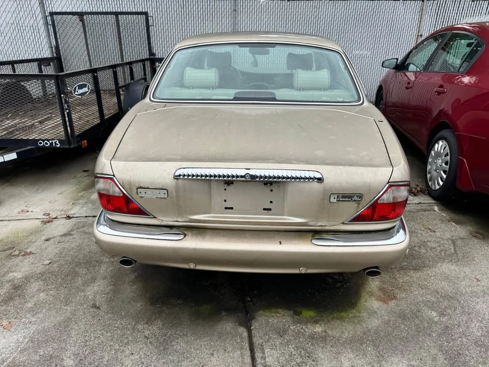 2001 Jaguar X308 XJ - Image 4 of 7
