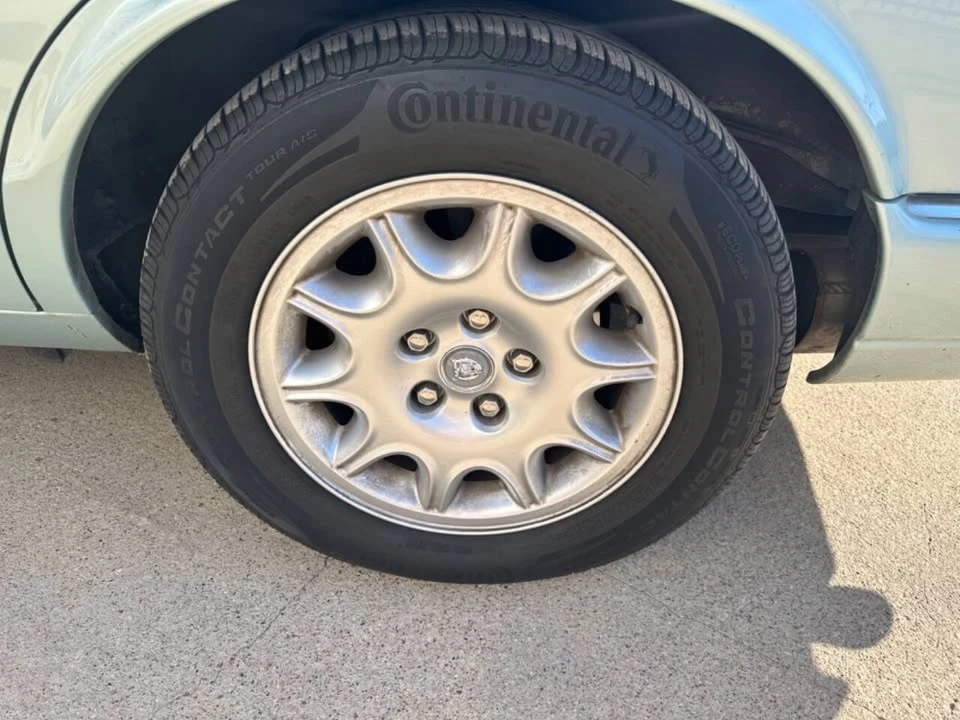 2001 Jaguar X308 XJ - Image 15 of 15