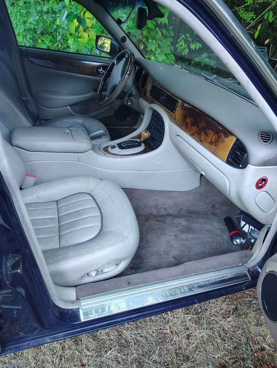 2001 Jaguar X308 XJ - Image 4 of 5
