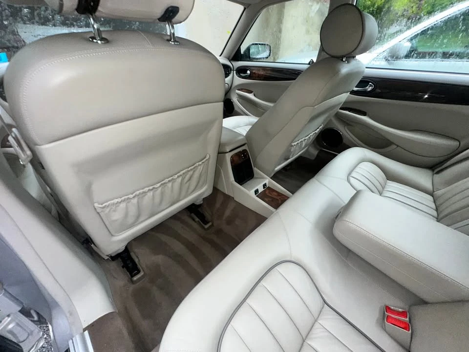 2001 Jaguar X308 XJ - Image 5 of 15