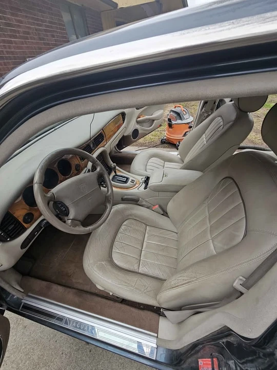 2001 Jaguar X308 XJ - Image 14 of 19