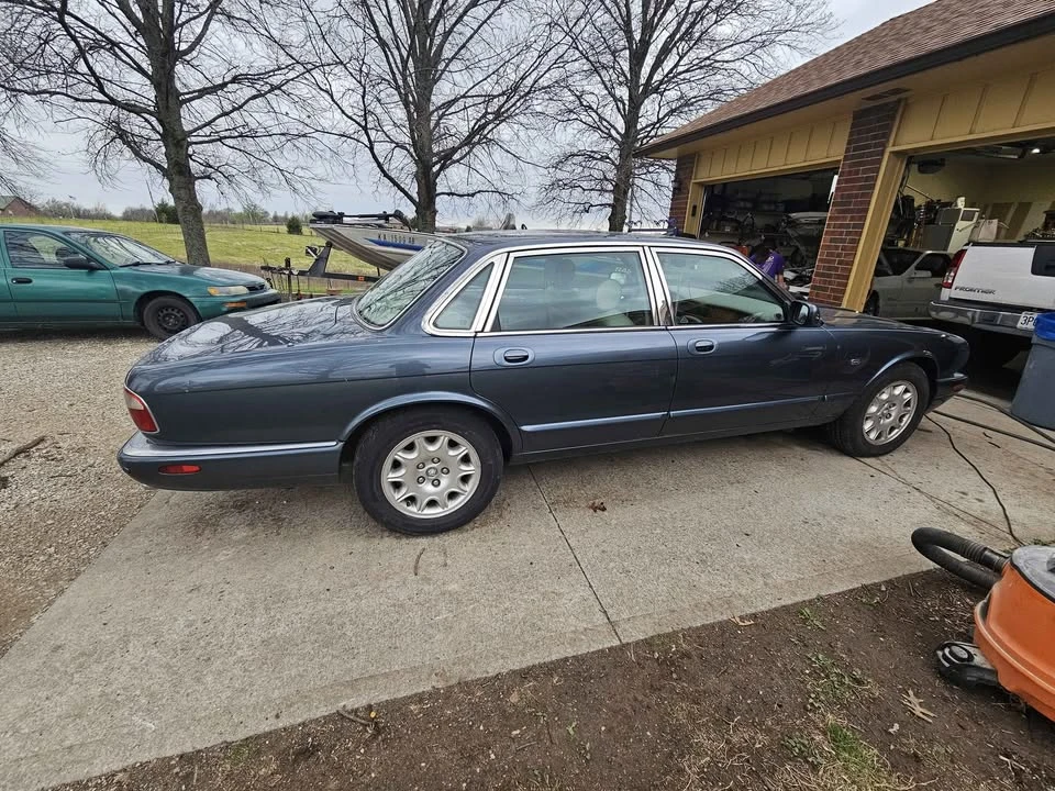 2001 Jaguar X308 XJ - Image 6 of 19