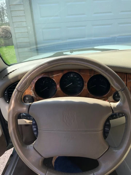 2001 Jaguar X308 XJ - Image 14 of 20