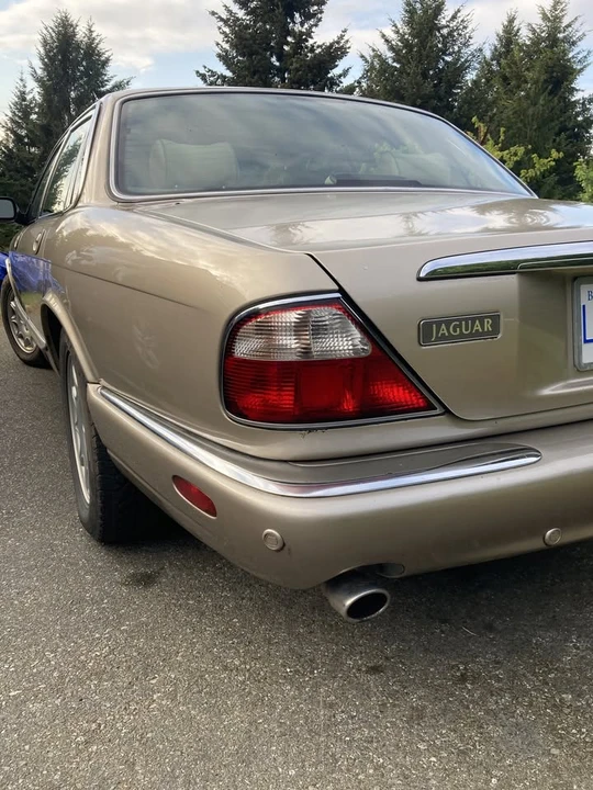 2001 Jaguar X308 XJ - Image 4 of 7