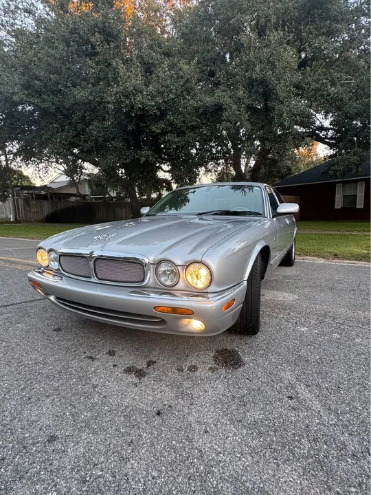 2001 Jaguar X308 XJ - Image 4 of 7