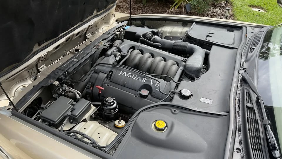 2001 Jaguar X308 XJ - Image 3 of 18