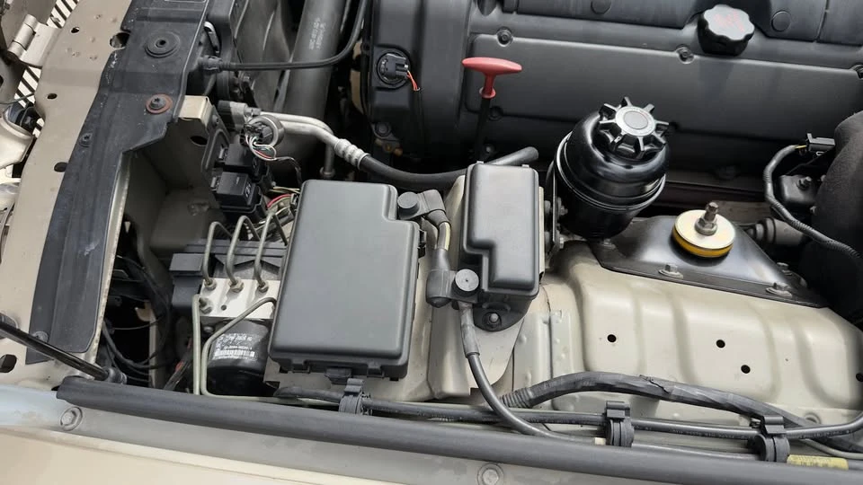 2001 Jaguar X308 XJ - Image 4 of 18