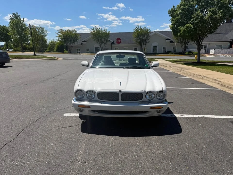 2001 Jaguar X308 XJR - Image 4 of 10
