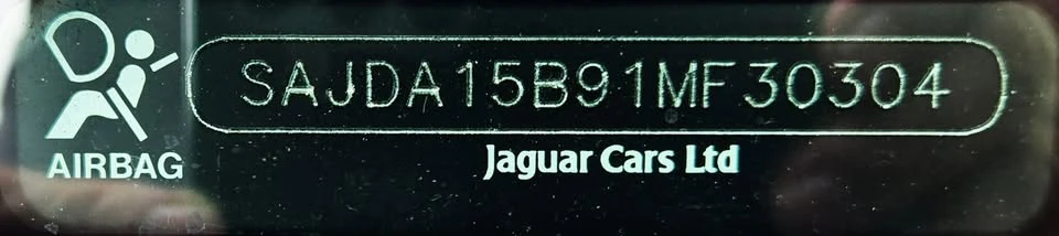 2001 Jaguar X308 XJR - Image 19 of 20