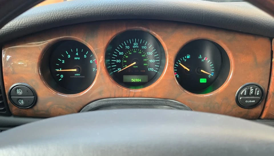 2001 Jaguar X308 XJR - Image 15 of 20