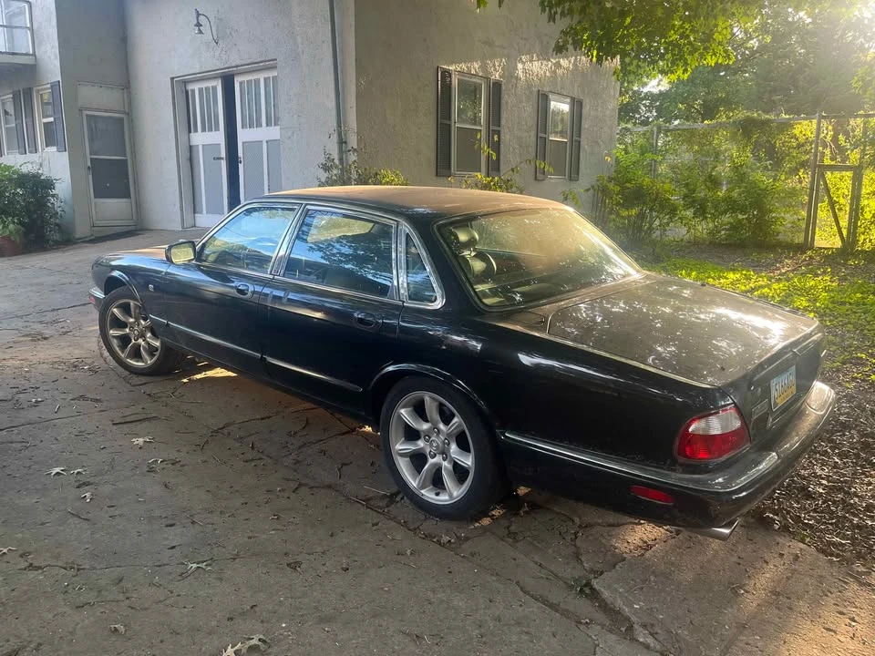 2001 Jaguar X308 XJR - Image 3 of 3
