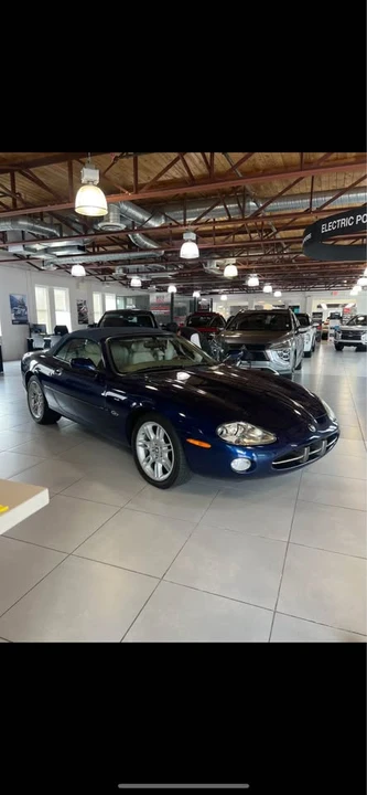 2001 Jaguar X100 XK8 - Image 3 of 5