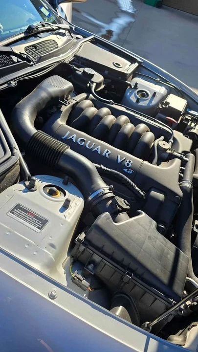 2001 Jaguar X100 XK8 - Image 7 of 10