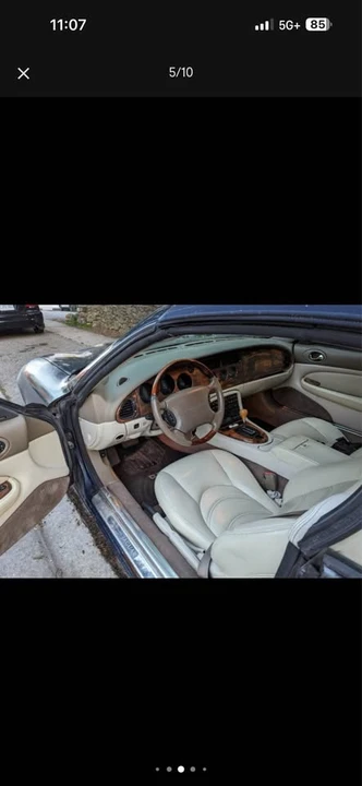 2001 Jaguar X100 XK8 - Image 11 of 18