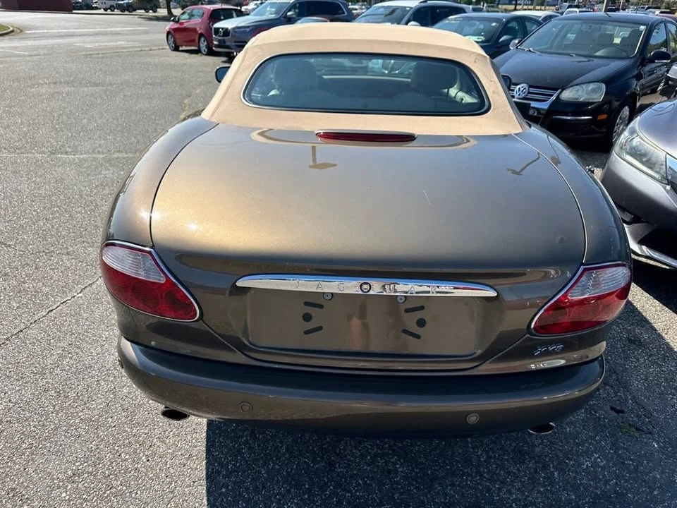 2001 Jaguar X100 XK8 - Image 11 of 19