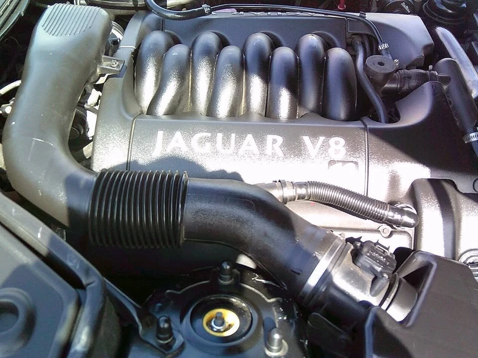 2001 Jaguar X100 XK8 - Image 17 of 20