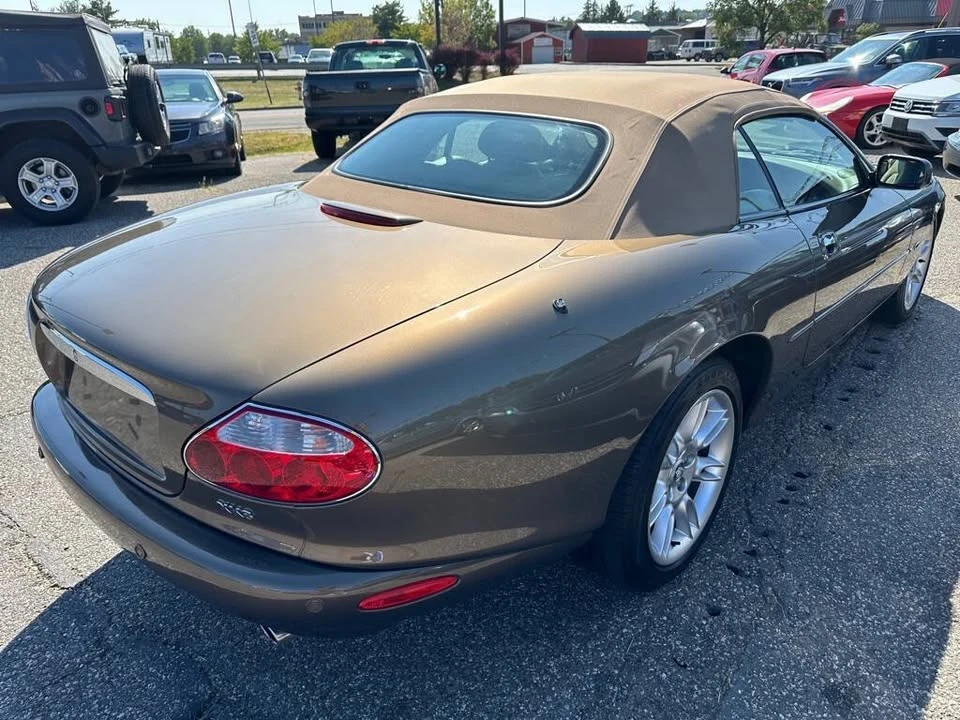 2001 Jaguar X100 XK8 - Image 9 of 20
