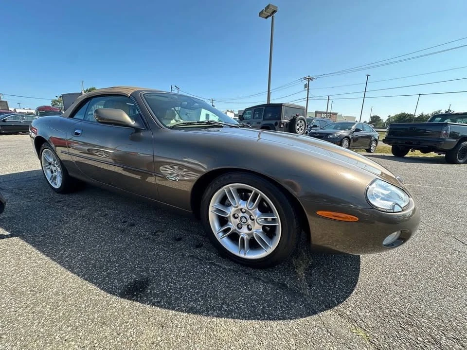 2001 Jaguar X100 XK8 - Image 8 of 20