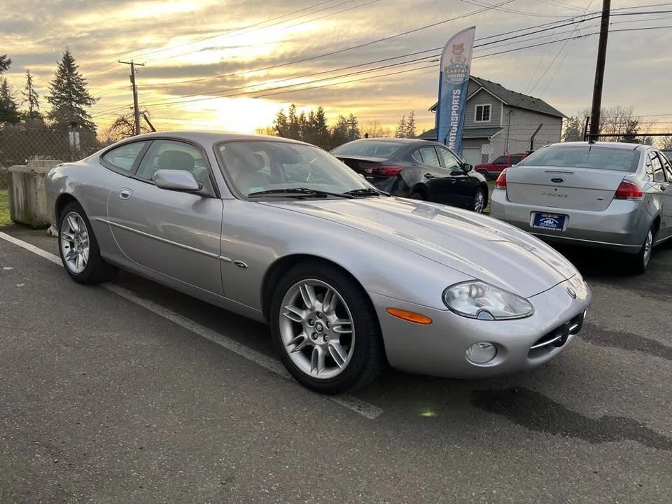 2001 Jaguar X100 XK8 - Image 6 of 20