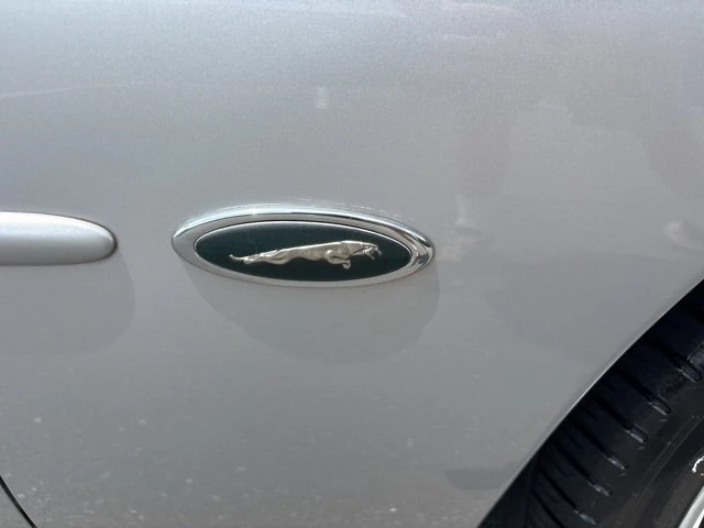 2001 Jaguar X100 XK8 - Image 6 of 20