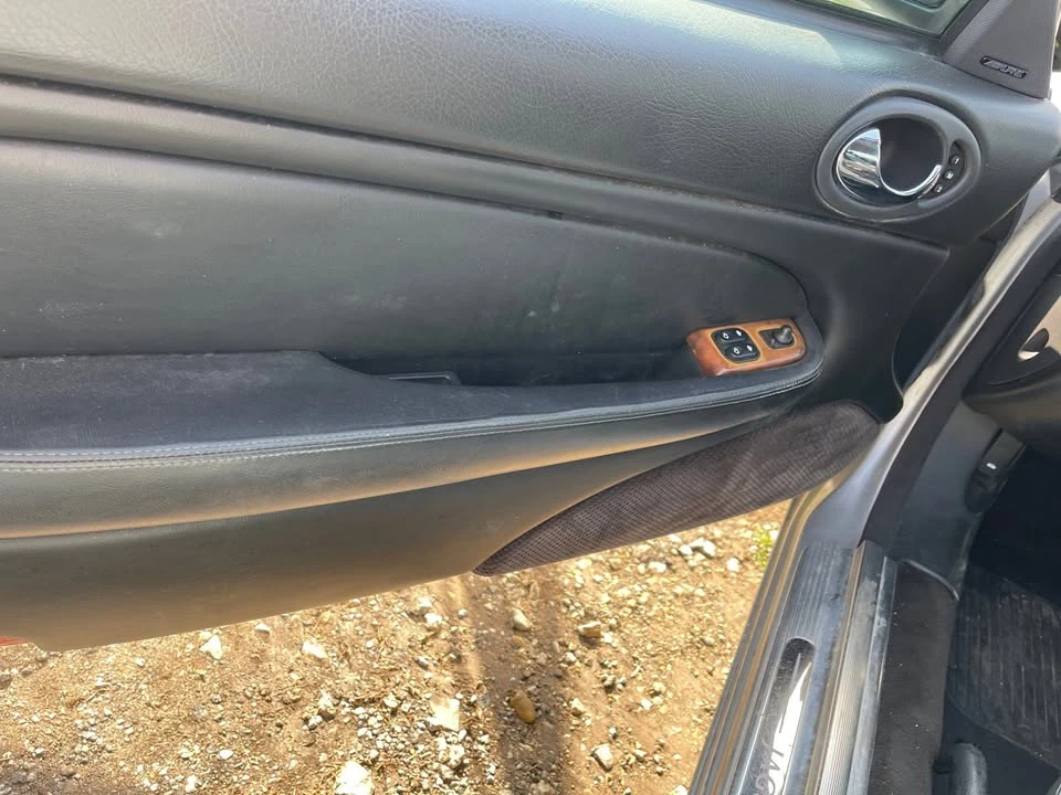 2001 Jaguar X100 XK8 - Image 9 of 15