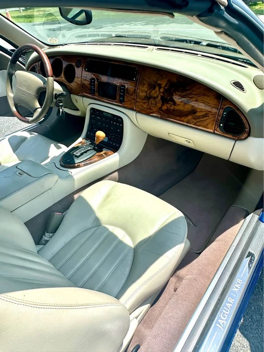 2001 Jaguar X100 XK8 - Image 9 of 13