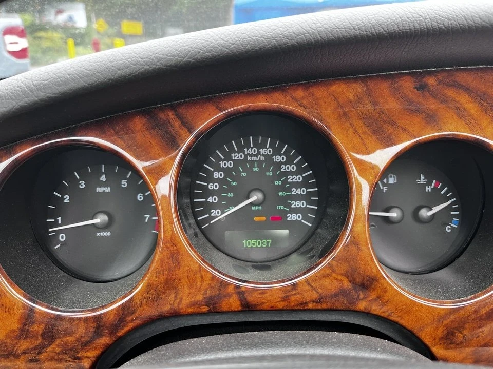 2001 Jaguar X100 XK8 - Image 11 of 17