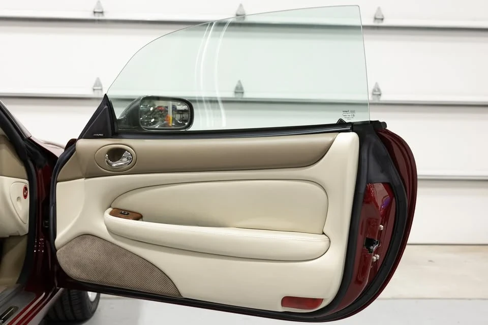 2001 Jaguar X100 XK8 - Image 17 of 20