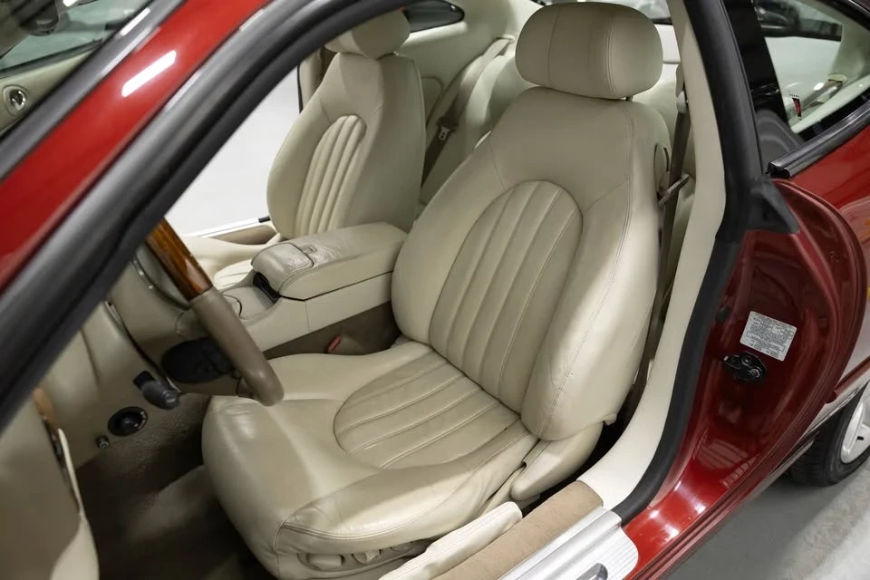 2001 Jaguar X100 XK8 - Image 12 of 20