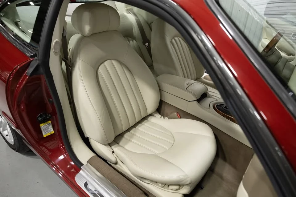 2001 Jaguar X100 XK8 - Image 13 of 20