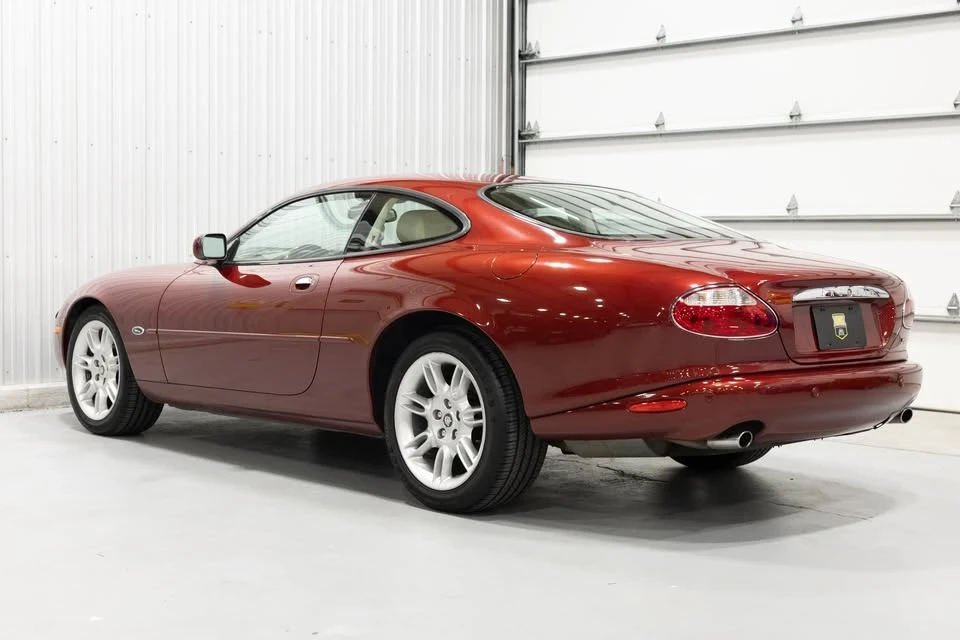 2001 Jaguar X100 XK8 - Image 3 of 20